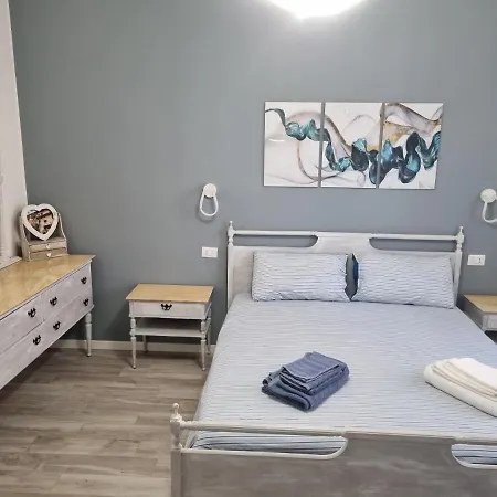 Blue House - San Massimo Apartmán