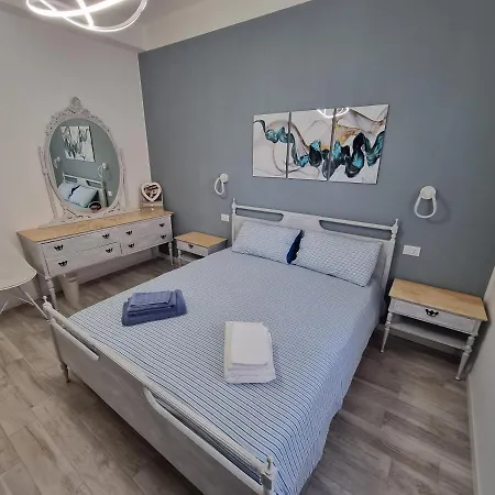Blue House - San Massimo Apartmán *